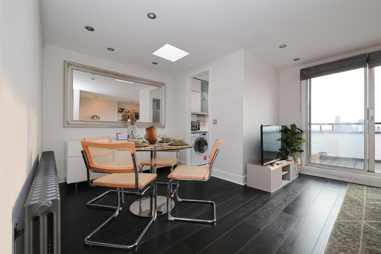 2 Bedroom Chic Apartment With Private Balcony In Notting Hill London Eksteriør billede